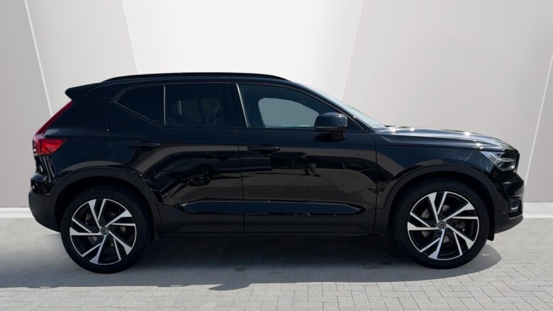 Volvo Xc40 2.0 B4P R DESIGN Pro 5dr Auto [7 speed] Petrol Estate